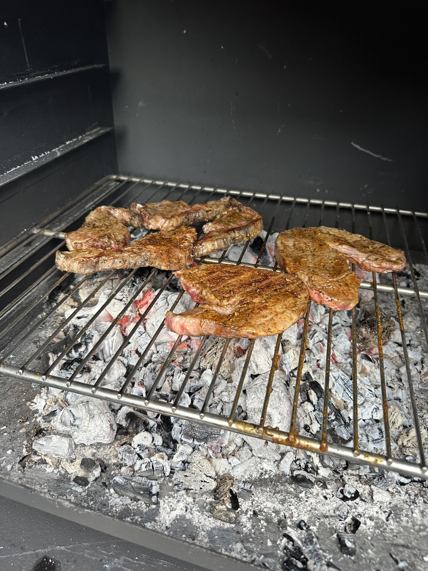 Grills (Small / Large)